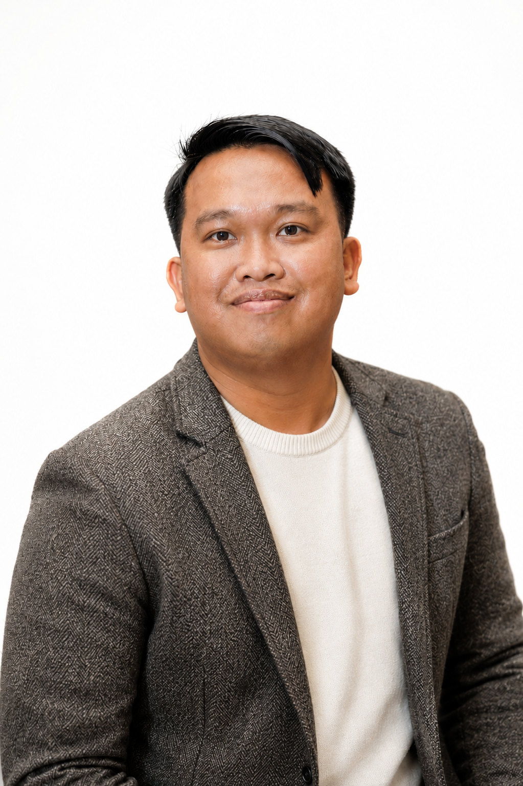 Bryan A. Cantila, founder of devuvo